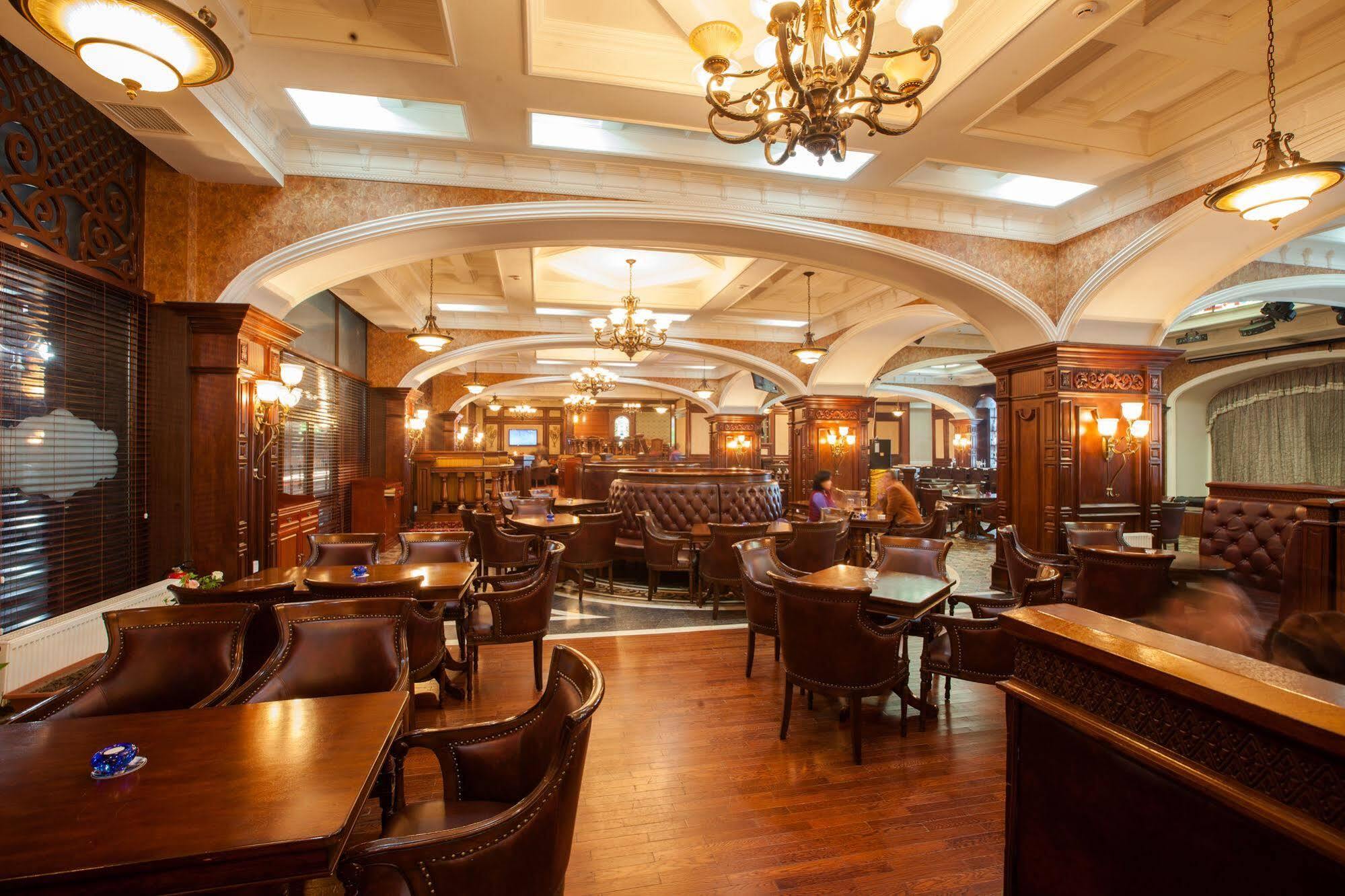 Bishrelt Hotel Уланбатар Екстериор снимка