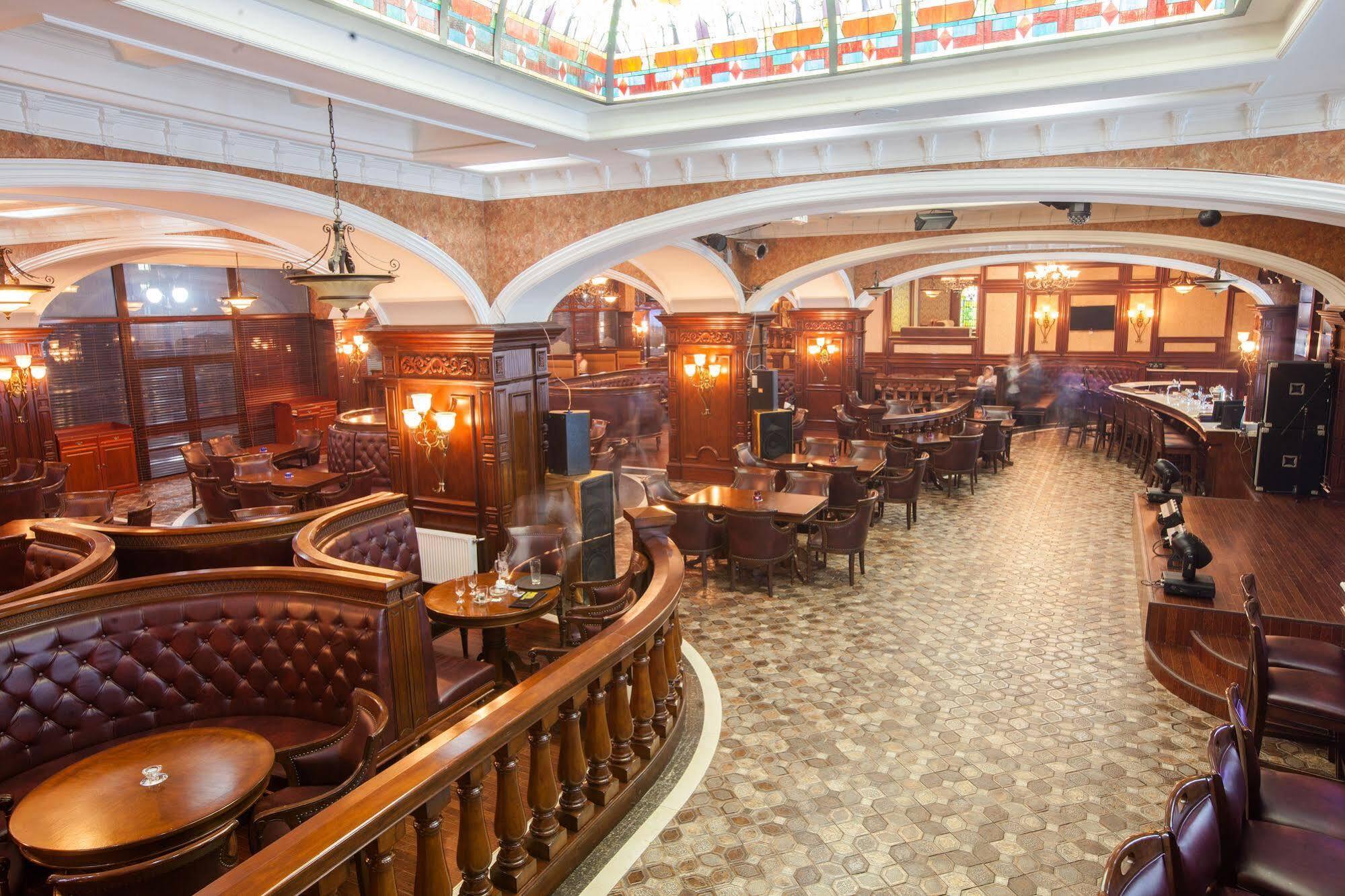 Bishrelt Hotel Уланбатар Екстериор снимка