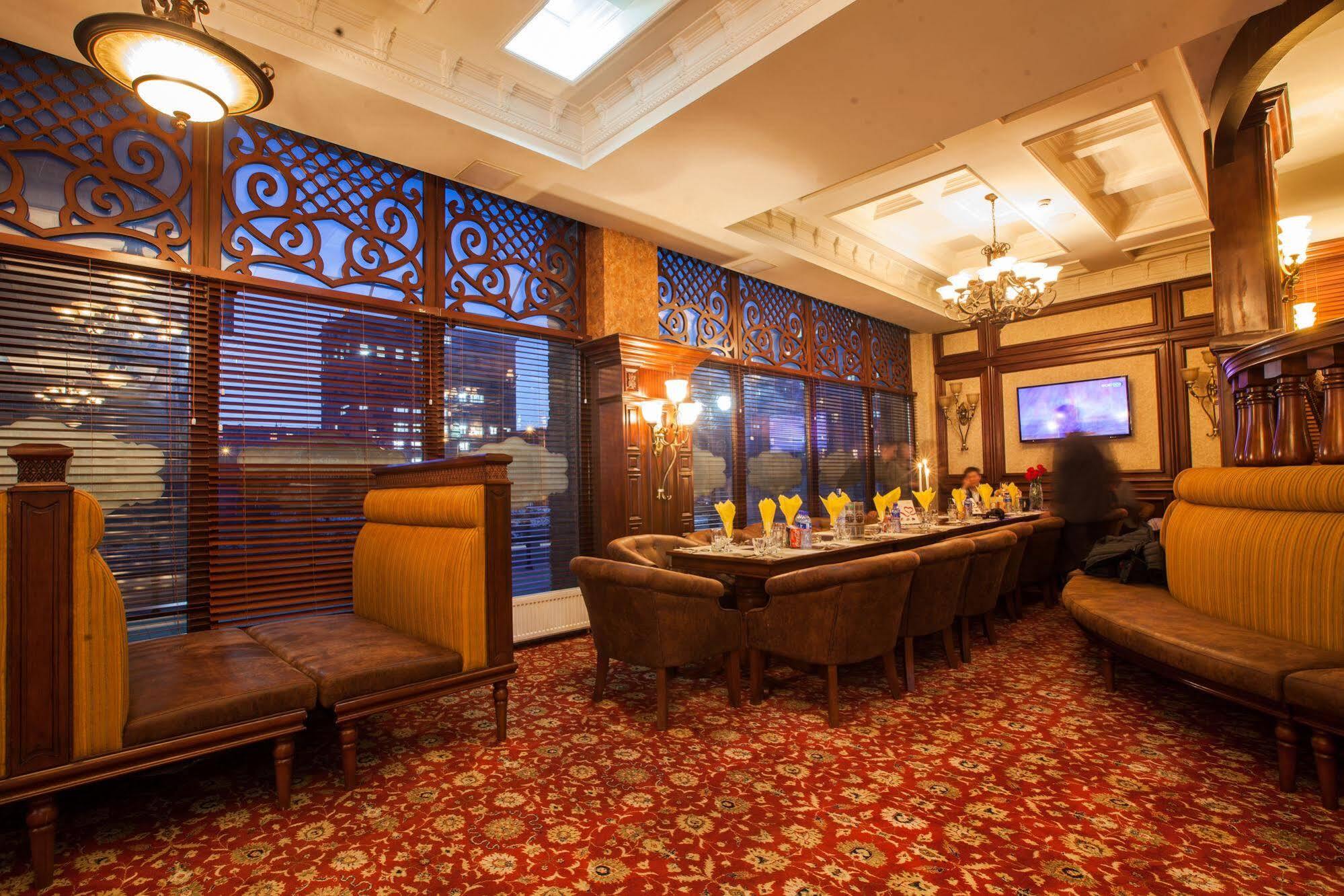 Bishrelt Hotel Уланбатар Екстериор снимка