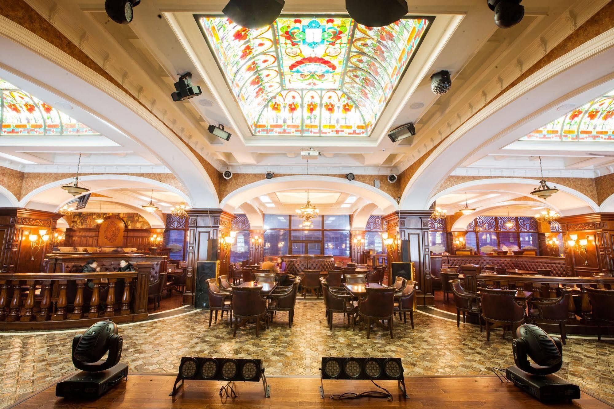 Bishrelt Hotel Уланбатар Екстериор снимка